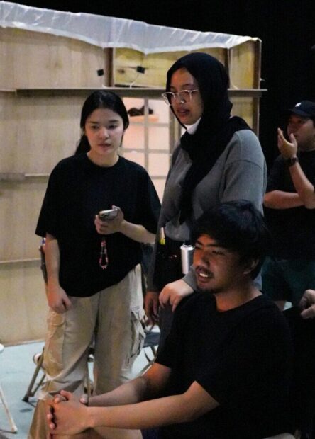 Apa Itu Production House
